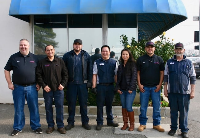 Hibdon Auto Center Staff Hibdon Auto Center Staff